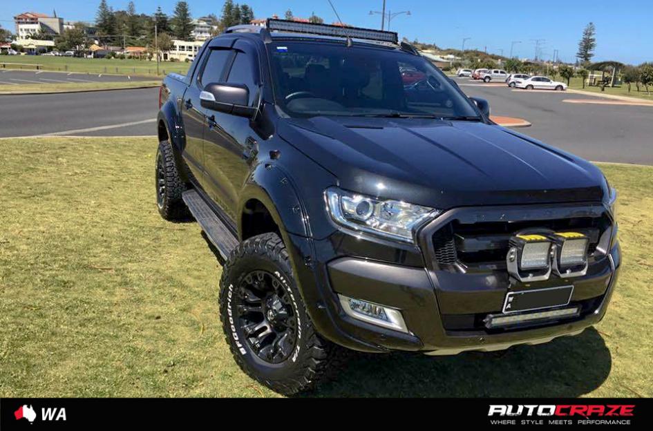 FORD-RANGER-VAPOR-BLACK-MACHINED-WITH-DARK-TINT-6